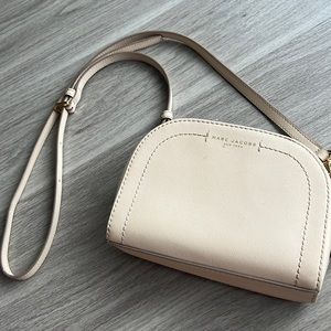 Marc Jacobs - taupe crossbody bag with gold hardware